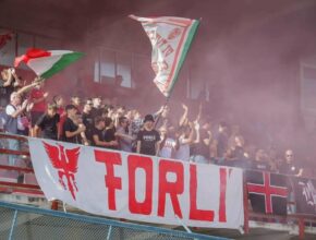 Vittoria per il Forlì e affluenza record di pubblico. Impossibile che tutta quella gente sia entrata gratis